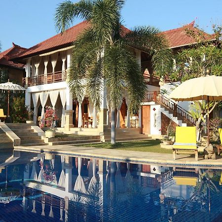 Villa Jakaranda&Villa Marakuya Lovina Esterno foto