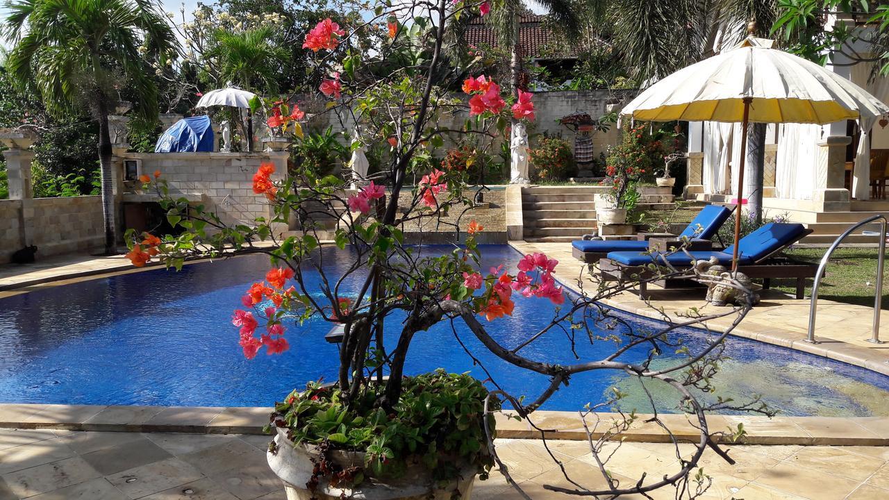 Villa Jakaranda&Villa Marakuya Lovina Esterno foto